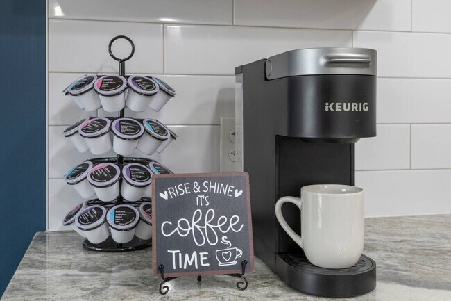 Building Photo - 28294 Ferry Rd