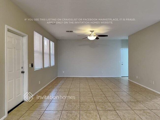 Building Photo - 3765 E Kerry Ln