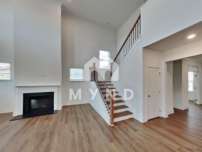 Building Photo - 629 Caryle Trail Ln