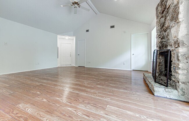 Foto del edificio - Move-In Ready Cherry Creek 3 Bedroom, 2 Bath!