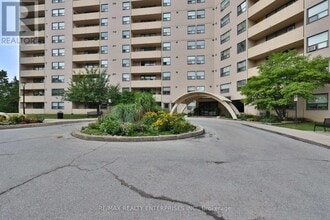 Building Photo - 700-700 Dynes Rd