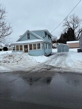 Building Photo - 305 Calder Ave