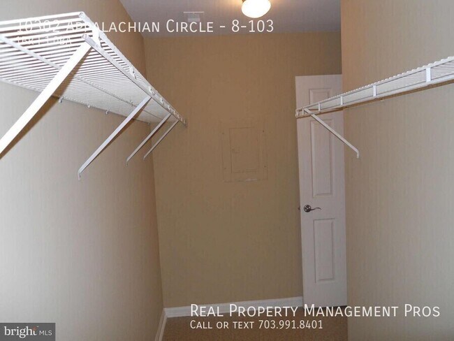 Foto del edificio - 10302 Appalachian Cir