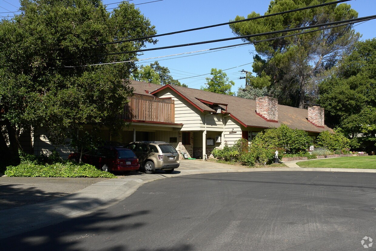 Foto principal - 21 Waverley Ct