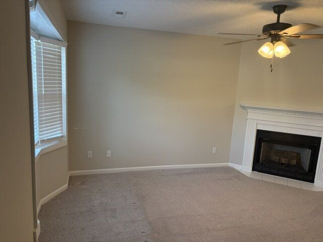 Building Photo - 3901 Sterling Pointe Dr