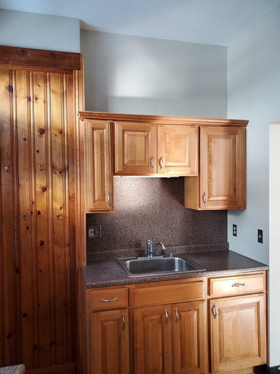 Building Photo - 91 Ocean St