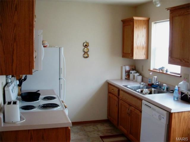 Building Photo - 20350 Skyview Dr