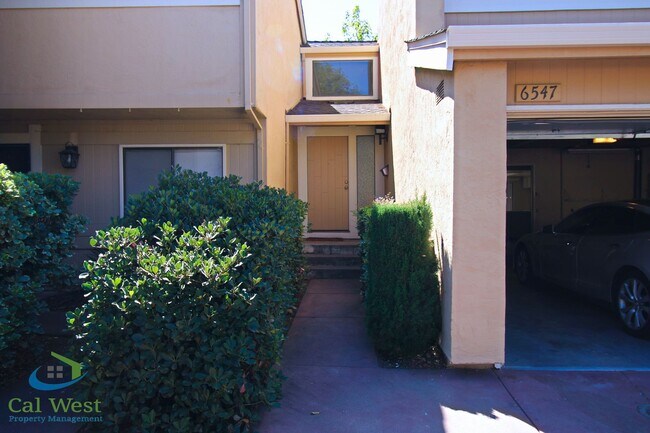Building Photo - $3795.00 Almaden 3BD/2.5BA Townhome in the...