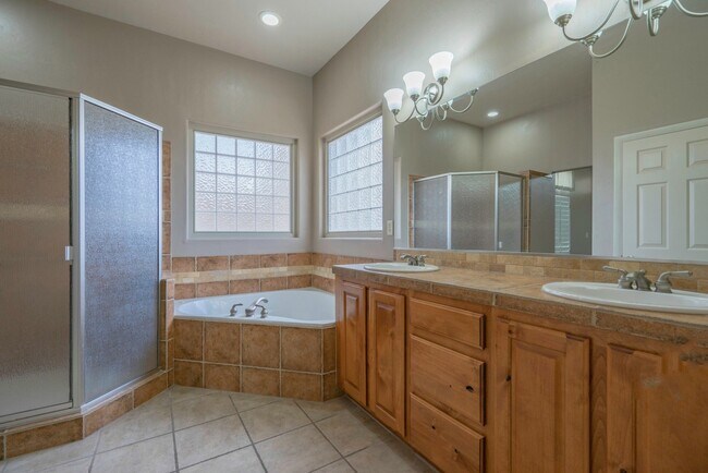 Foto del edificio - Pet Friendly home in Painted Desert