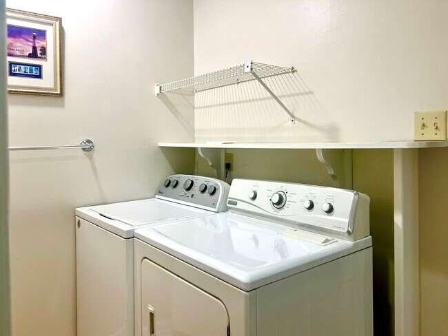 Foto del edificio - 301 Butler Ave