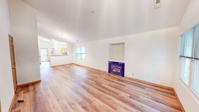 Building Photo - 5704 Galveston Dr