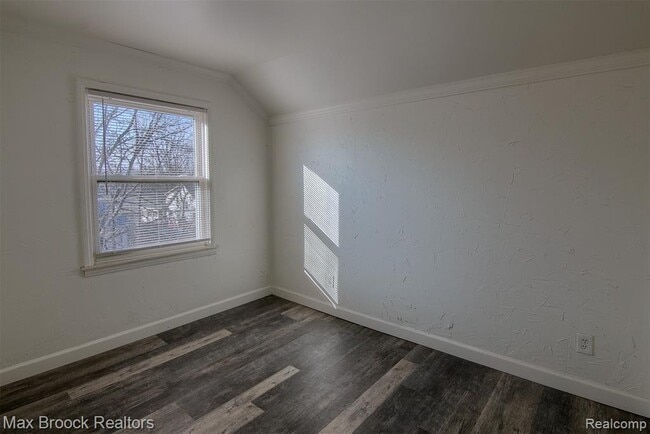 Building Photo - 4191 Farner Ave