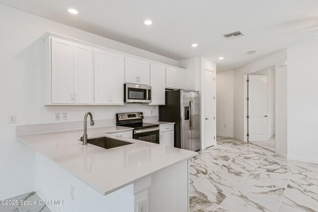 Foto del edificio - 2490 Treasure Cay Ln
