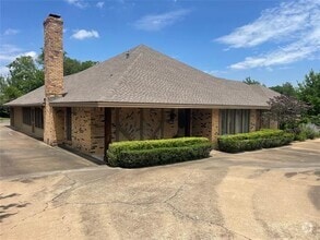Building Photo - 4602 Ranch View Rd