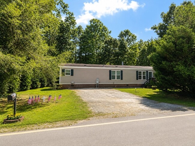 Building Photo - 386 Marler Rd
