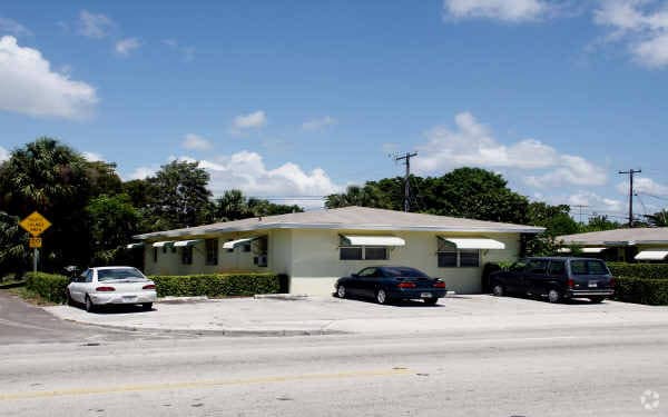 3815 - 3835 Parker Ave - Belmont on Parker