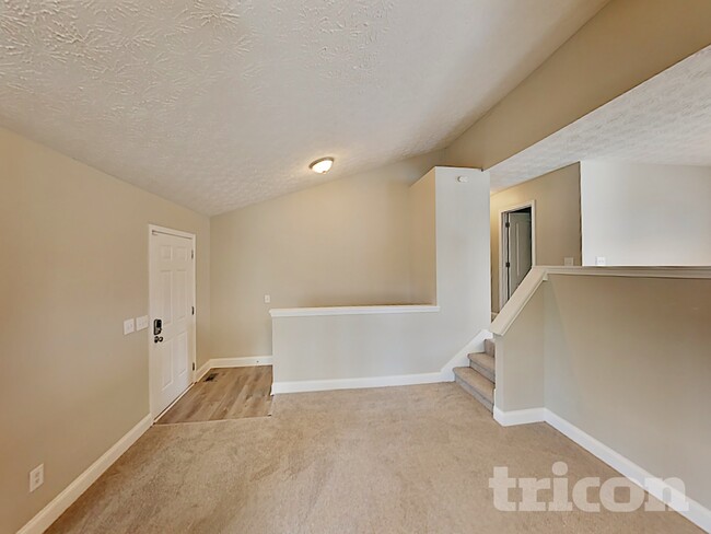 Building Photo - 97 Farmington Dr