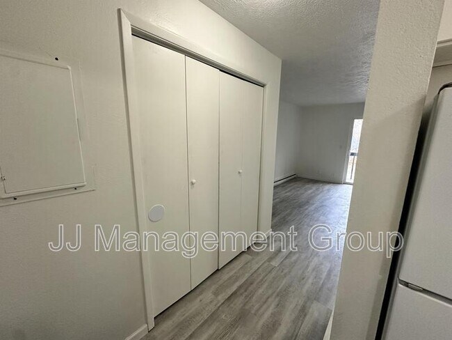 Foto del edificio - 1119 W 11th Ave