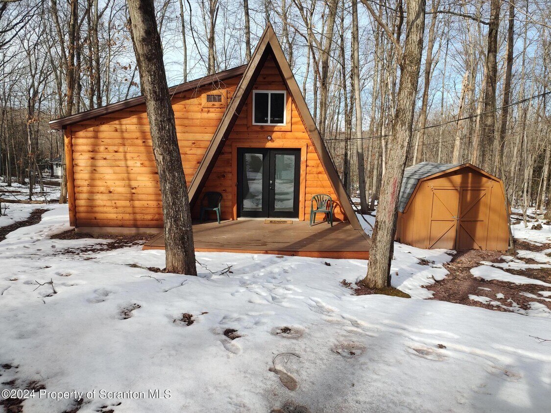 Primary Photo - 1247 Woodhaven Dr