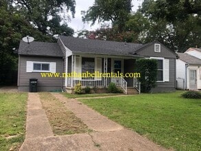 Building Photo - 2435 Clark Ln