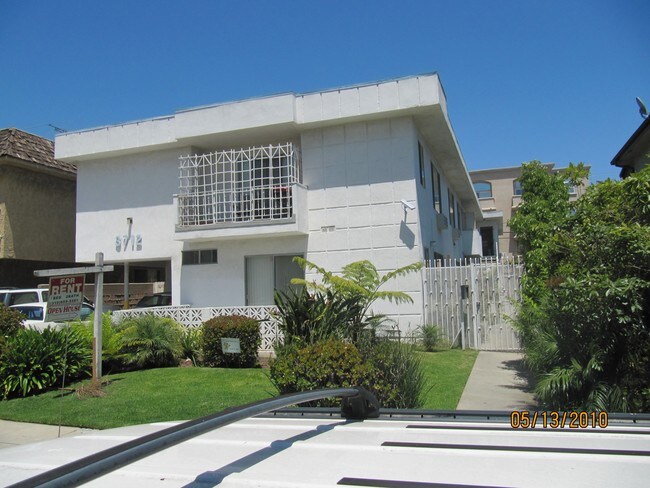 Foto del edificio - 3712 Mentone Ave
