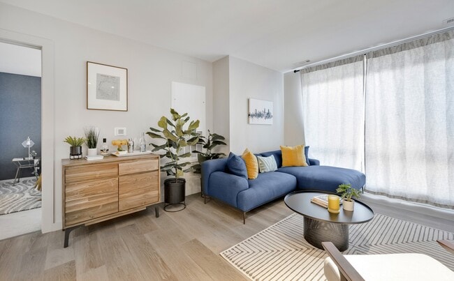 Photo - 1550 on the Charles Apartments