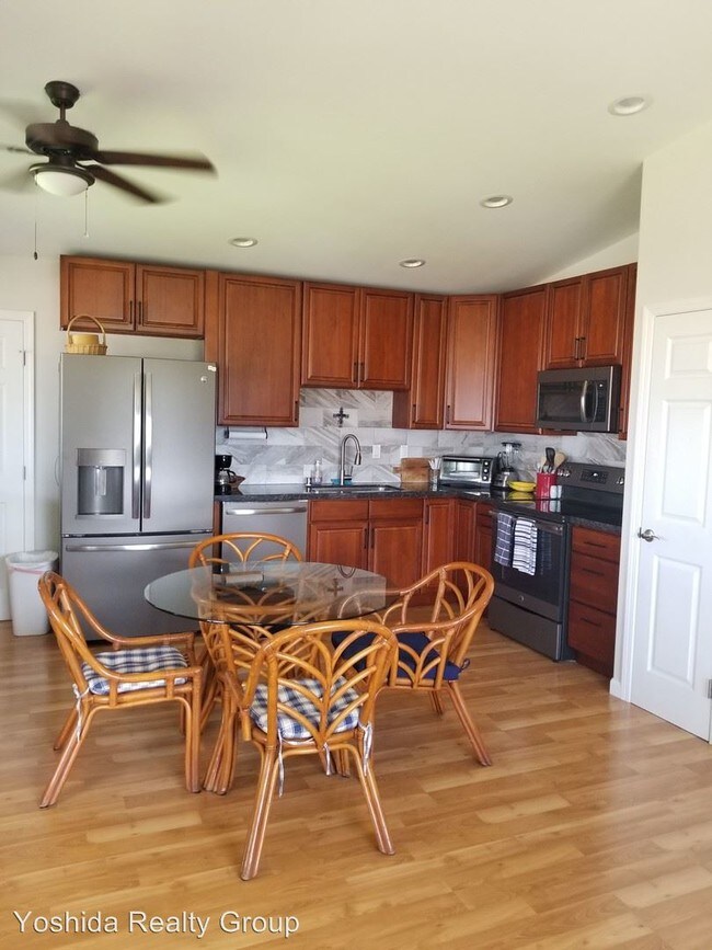 Building Photo - 3 br, 2 bath House - 2211 Keanu Street