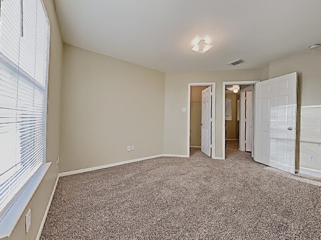 Building Photo - 17307 Beretta Bend Dr