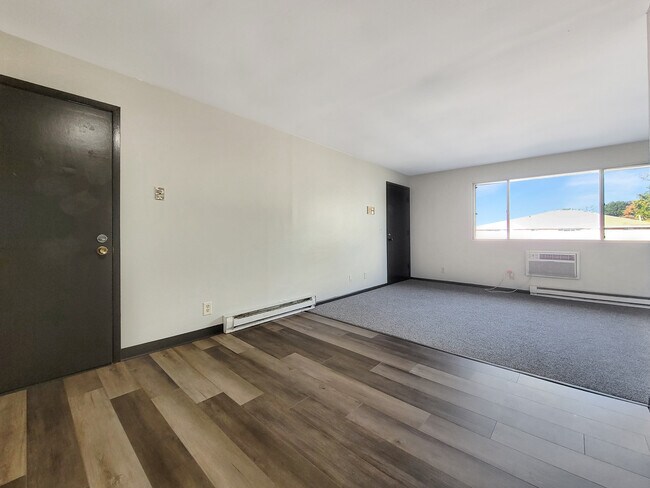 Foto del edificio - 9048 15th Ave