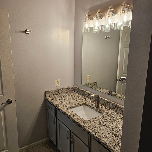 Building Photo - 284 Minz Park Cir
