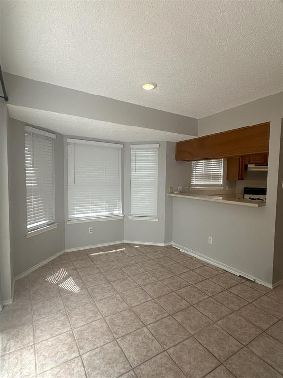 Building Photo - 7800 Chimayo Cove