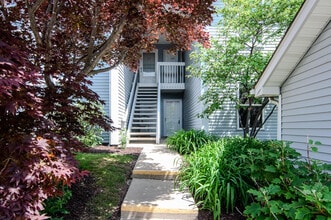 Building Photo - 1704 Weatherstone Dr