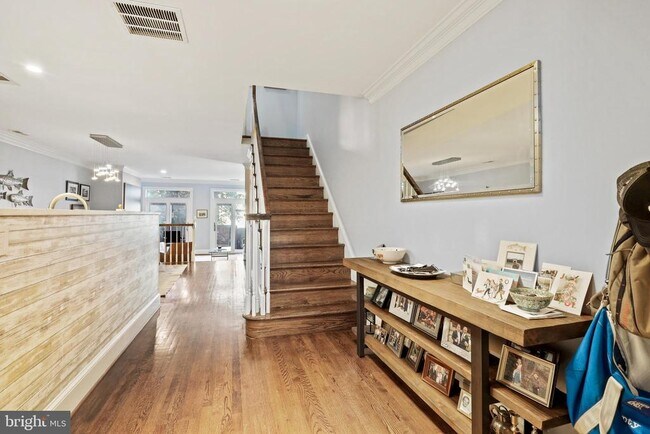 Foto del edificio - 1166 N Pitt St
