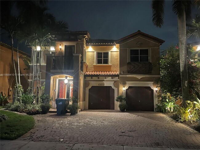 Building Photo - 15471 SW 30th St