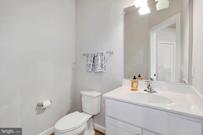 Foto del edificio - 5600 Finley Rose Ct