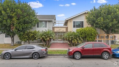Building Photo - 8101 Larson Ave