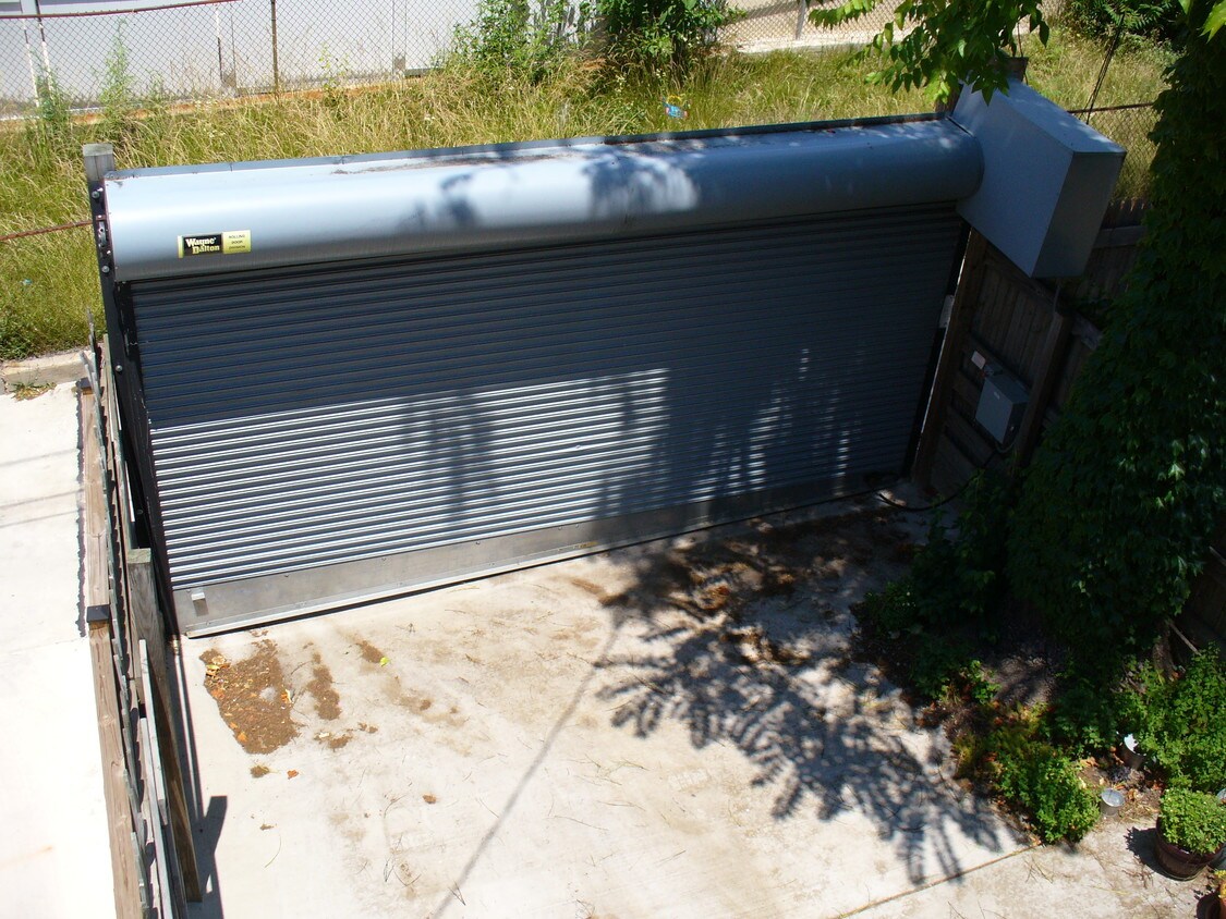 Foto del edificio - 2008 E Baltimore St