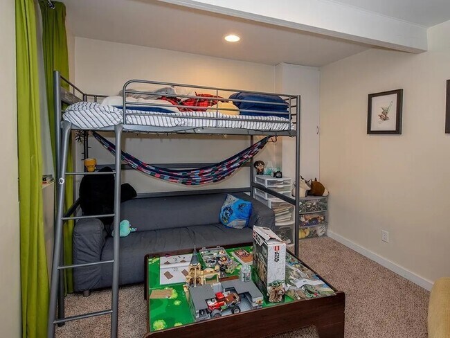 Foto del edificio - 1015 20th Ave SE