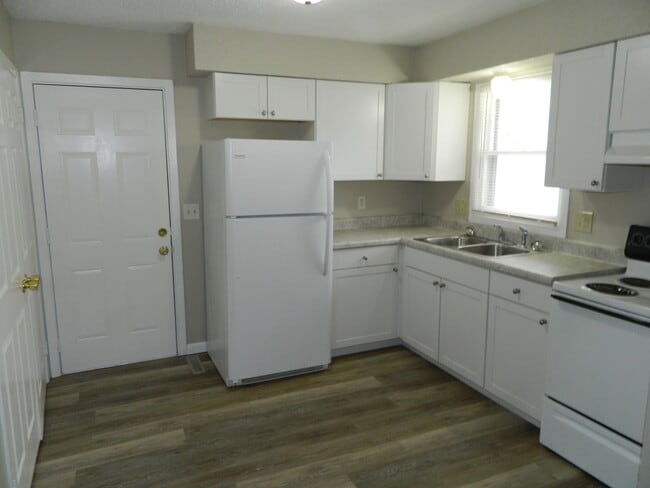 Foto del edificio - 904 SE 10th St