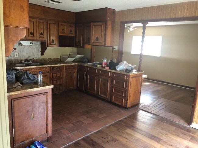 Foto del edificio - 124 Town Homes Dr