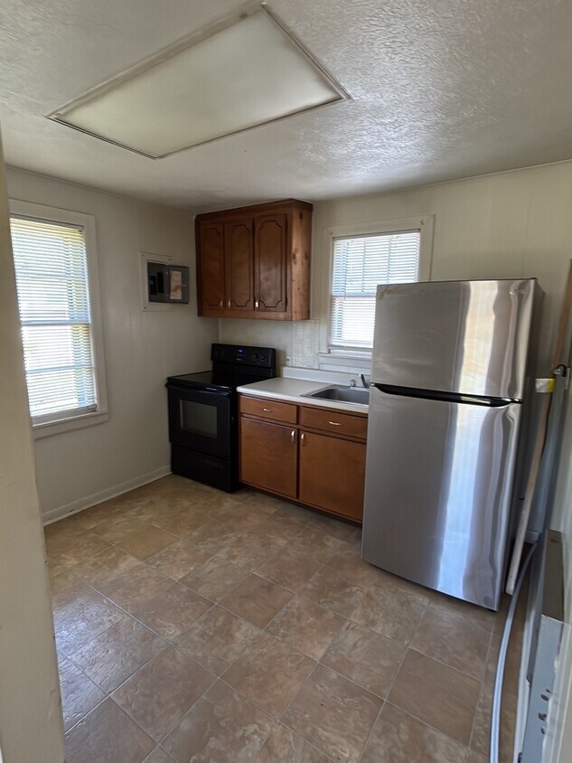 Foto del edificio - 1604 B E 9th St