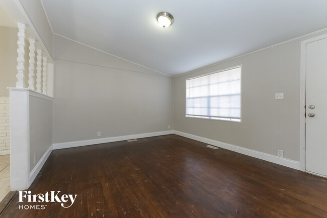 Building Photo - 8705 E 91st Terrace