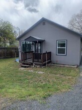 Building Photo - 1144 Homedale Rd