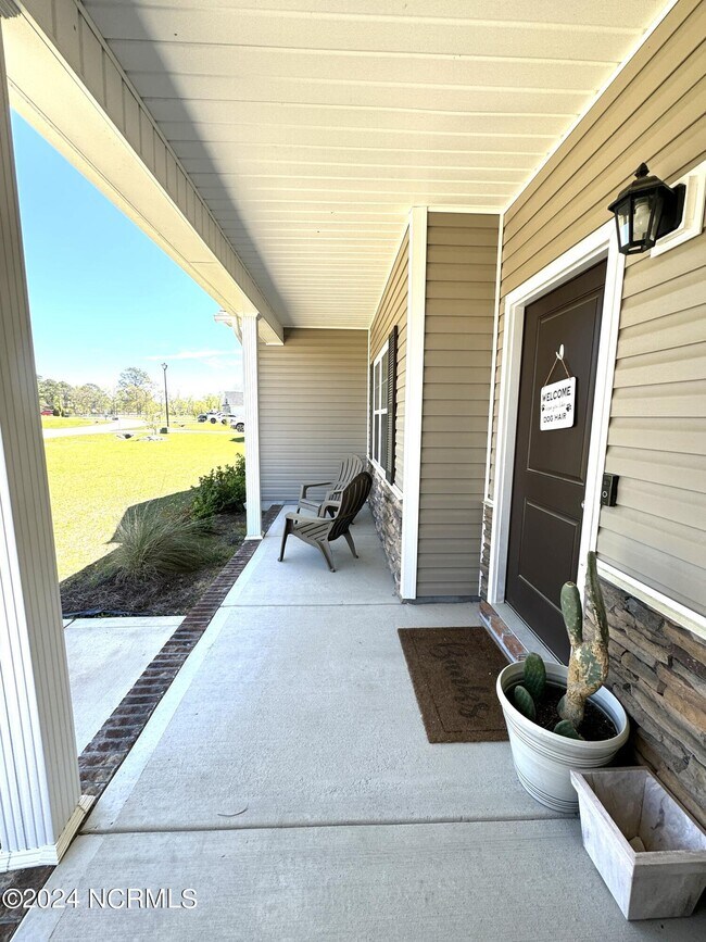 Building Photo - 117 Backfield Pl