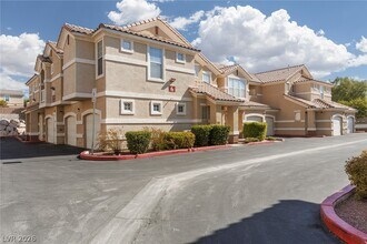 Building Photo - 5855 Valley Dr
