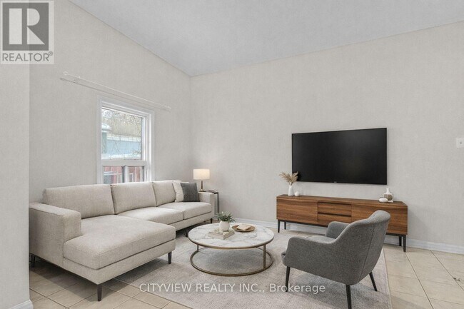 Photo du bâtiment - 345 Dundas St E