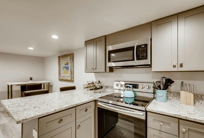 Foto del edificio - 9875 E 22nd Ave