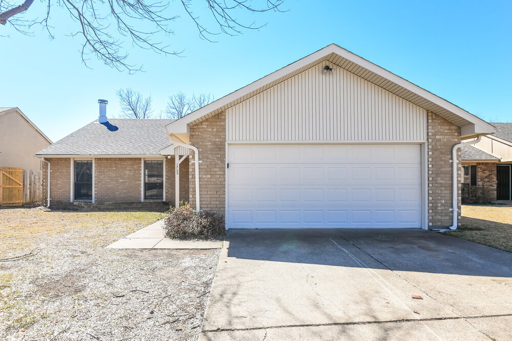 Foto principal - 1709 Lewis Trail