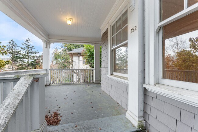 Foto del edificio - 1422-1426 SW Harrison St