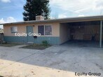Foto principal - 397-403 S Valencia Blvd